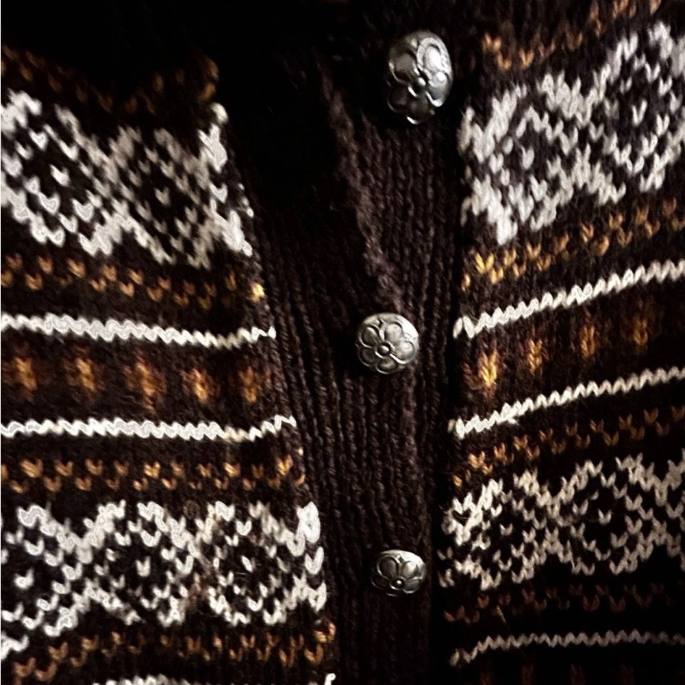 Nordic Patterned 100% Wool Button Up Sweater Size M Vintage Knit Cardigan - Picture 4 of 5